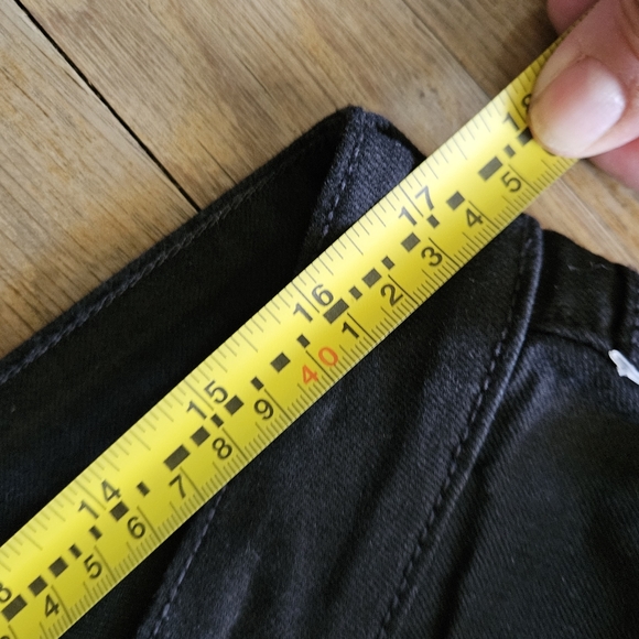 Old Navy Super Skinny Black jeans size 16P - Picture 5 of 6